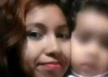 Dijo que «la molestaba»: el aberrante argumento de la mujer que asfixió con una almohada a su hija de 2 años