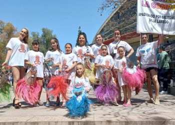 El grupo de baile de ritmo brasilero  “Los Ángeles de la Comparsa” participará de un certamen en Méjico