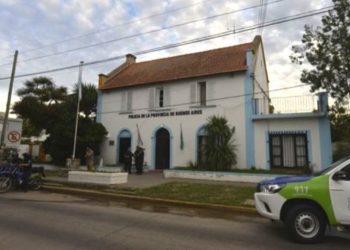 Entregó a su hijo luego de descubrir que era un ladrón: «Que pague»