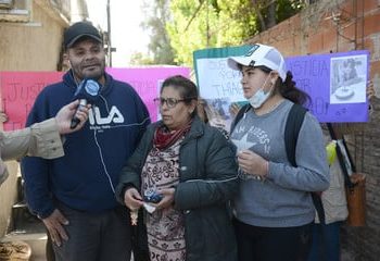 El frío mensaje de la preceptora que recibió la mamá de Tiago tras el accidente de su hijo: “No se siente bien”