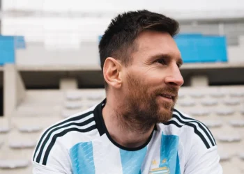 “Háganlo por Messi”, el ingenioso incentivo de un colegio para que los alumnos no se lleven materias