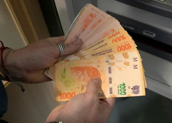 IFE 5: quiénes recibirían el bono de $50.000 y cuándo se cobraría