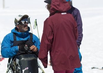 Andinistas subirán a Leo «Poke» Martínez  a la cumbre del volcán Lanín