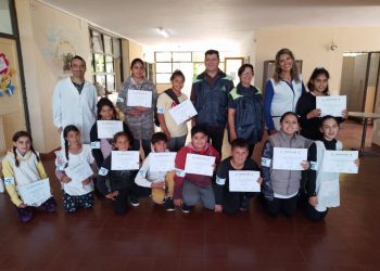 Alumnos de El Usillal  recibieron información y capacitación en primeros auxilios por parte de brigadistas de Defensa Civil