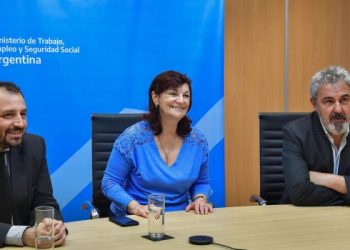 La ministra Olmos calificó como «una gran inequidad» que el Poder Judicial no pague Ganancias