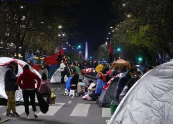 Los grupos piqueteros reclaman más planes y amenazan con una semana de cortes de ruta en todo el país