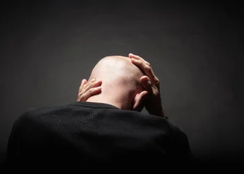 Más cerca del fin de la calvicie: cultivaron una fuente inagotable de pelo