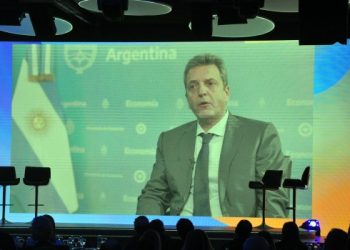 Massa habló de «desborde fiscal» y advirtió que la inflación «es un problema muy agravado»