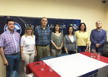 Microsoft certificó al IES 9-011 Del Atuel  como una “escuela testigo”