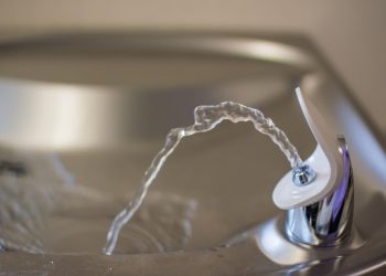 Por qué el EPAS aún no informa al Gobierno cuánto sugiere aumentar la tarifa del agua