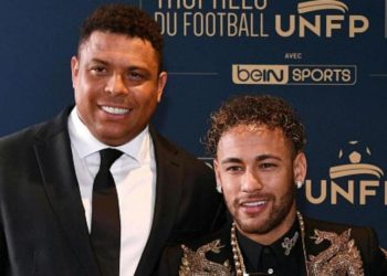 Ronaldo tuvo que salir en defensa de Neymar tras las fuertes críticas por su apoyo a Bolsonaro