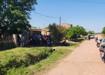 Chaco: un joven murió y su familia creyó que lo podía resucitar rezando: tuvieron el cuerpo 3 días en un dormitorio