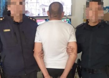 Una nena de 12 años dio a luz : detuvieron a su padrastro acusado de violar y embarazar a la menor