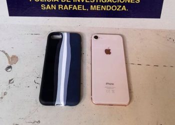 Perdió su celular en un boliche  y lo tenía un “seguridad”