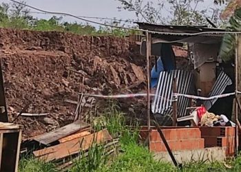 Otra tragedia que sacude al país: una nena de 6 años murió aplastada por un muro que se derrumbó sobre su casa