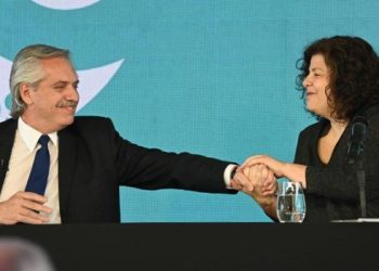 Alberto Fernández: «El programa Remediar marca un antes y después en la salud pública»