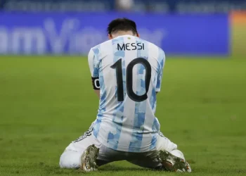 Alerta Argentina: Lionel Messi, afuera de la convocatoria en el PSG por lesión