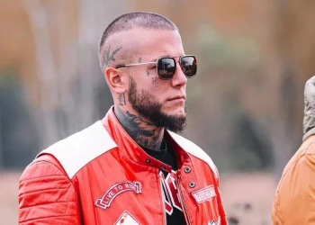 Alex Caniggia defendió su notorio retoque estético con una contundente publicación en su Instagram