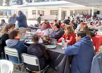 La escuela “Francisco García” está reuniendo fondos para la  construcción de aulas y este sábado realiza una cena de fin de año