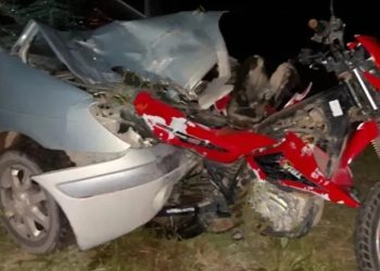 Brutal choque en la Ruta 51 de Bahía Blanca: un auto embistió a una moto, la arrastró dos cuadras y murió una joven embarazada