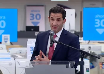 Dólar, tasas de interés, tarifas y hasta paritarias: los factores que complican el congelamiento de precios