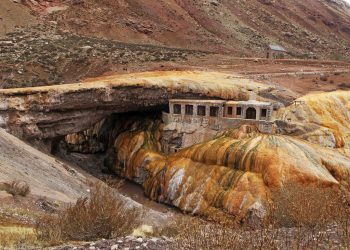 El Gobierno llamó a licitación para recuperar Puente del Inca
