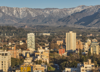 El informe que ubicó a Mendoza como la ciudad más económica del país para comprar un departamento