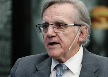 El pedido de Eduardo López ante el avance del Covid: “Que la gente se vaya a vacunar, vacunas hay”