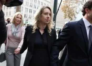 Elizabeth Holmes fue condenada a 11 años de cárcel