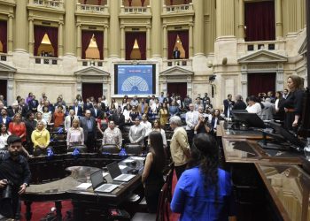 José Luis Espert despotricó contra Hebe de Bonafini en Diputados y desató un escándalo