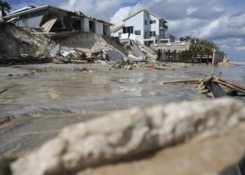 Las lluvias provocadas por Nicole cubren el este de Estados Unidos