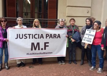 “No me toques, pa”: escándalo en Misiones por la absolución de un padre acusado de abusar de su hija de 5 años