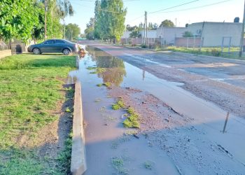 Continúan los reclamos por la falta de  soluciones de Aysam ante pérdidas de agua
