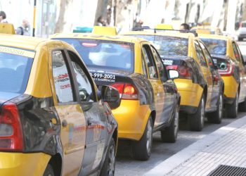 La bajada de bandera de taxi  llegará a 191 pesos en la zona Sur