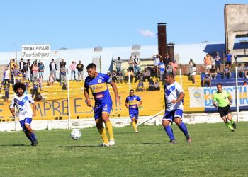 Goleada de San Martín de Salto de las Rosas en la Reválida