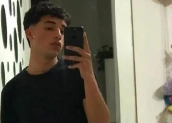 Tiraron de la bicicleta a un estudiante y lo quemaron con un caño de escape para robarle