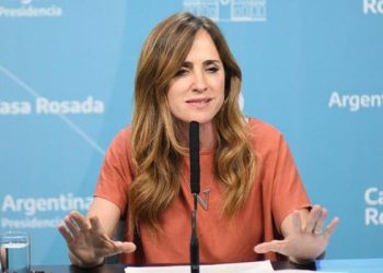 Tolosa Paz: «La política social se ordena teniendo certeza del universo que cobra Potenciar Trabajo»