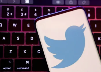 Twitter dejará de identificar el dispositivo desde el cual se publican tweets