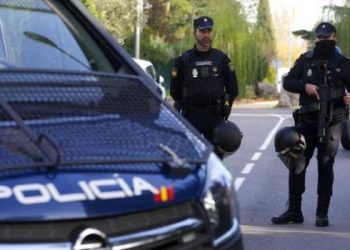 Una carta bomba dejó al menos una persona herida en la Embajada de Ucrania en Madrid