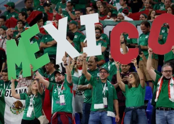 «En las Malvinas se habla inglés»: el provocador cántico de los hinchas mexicanos en el Mundial de Qatar