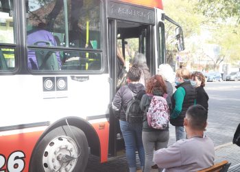 La Provincia impulsa un proyecto de ley para equilibrar la distribución de subsidios nacionales al transporte de pasajeros