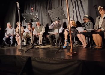 El radioteatro de Bairoletto deslumbró a la Villa 25 de Mayo