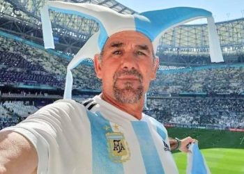 Hincha de Rincón del Atuel en el mundial  en Qatar: “Esperemos que en el próximo partido de la Selección podamos festejar”