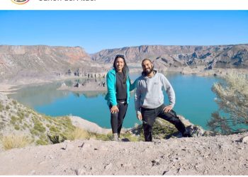 Atraparon a dos sujetos robando durmientes