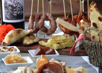 Fiestas de fin de año: “Se puede comer  de todo pero poco”
