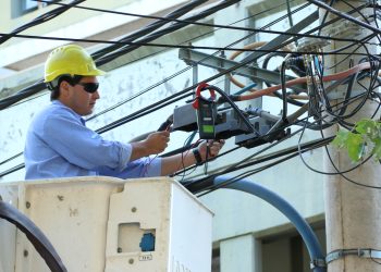 Las lluvias causaron daños en algunas  líneas eléctricas y EDEMSA trabajó para solucionar el servicio