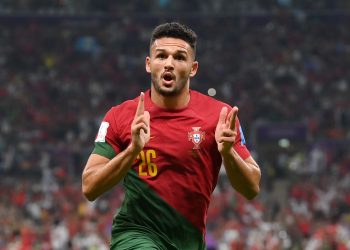 Portugal goleó 6-1 a Suiza y avanza a cuartos de final