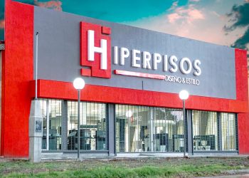Hiperpisos inauguró su nueva  Casa Central en avenida Los Sauces 1705