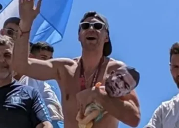 “Hay actos racistas inaceptables”: el gobierno francés se quejó de Argentina y la Federación le envió una carta al Chiqui Tapia