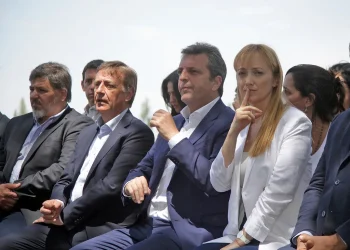 Heladas tardías: todavía sin la ayuda de Nación, el Gobierno sostuvo que Sergio Massa fue “imprudente”